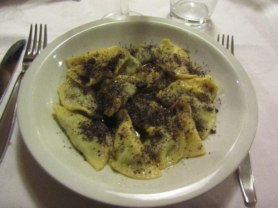 Ricetta Ravioli Al Papavero – Primo