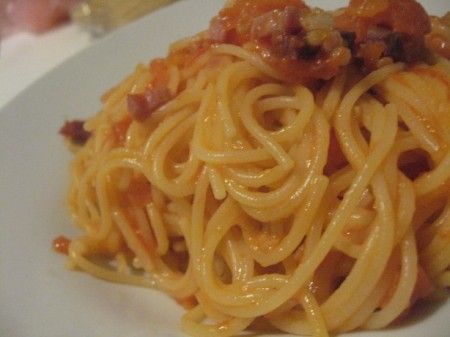 Ricetta Fettuccine Allo Speck – Primo