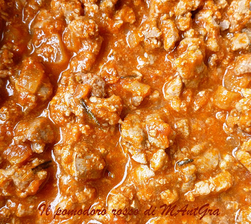 Ricetta Tagliatelle Al Sugo Di Fegatini – Primo