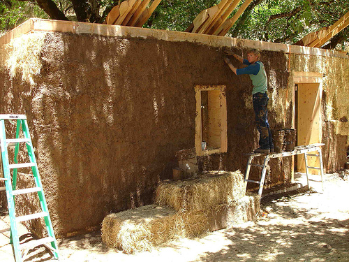Case ecologiche fatte di paglia
