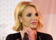 20 celebrities that have the craziest phobias 6