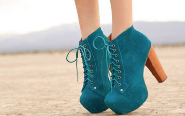 come camminare con tacchi alti senza dolore 6