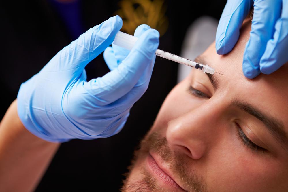 Quali sono effetti collaterali per botox per cura iperidrosi ascellare?