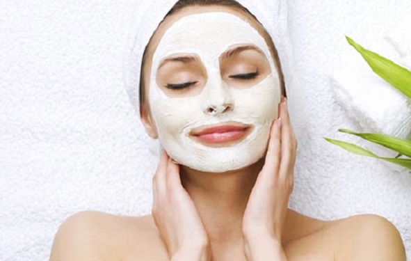 Maschere per il viso contro le scottature