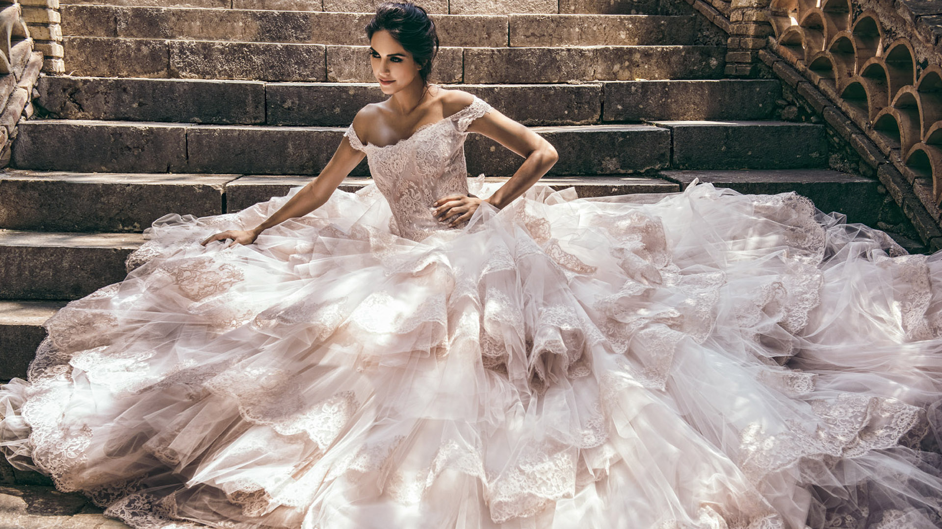 Abiti da sposa per estate 2016