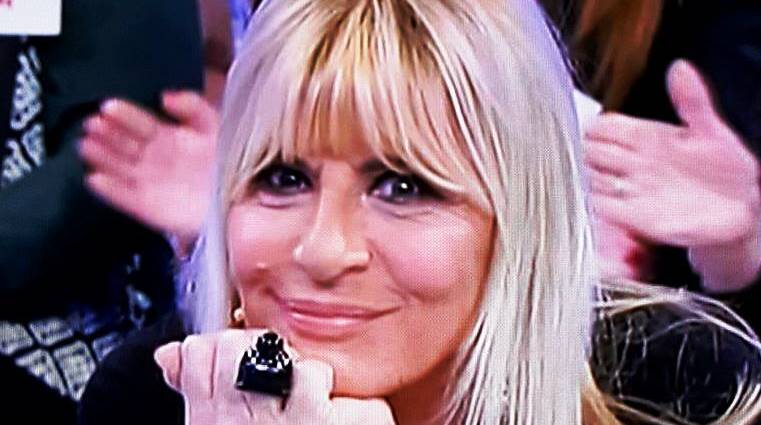 gemma galgani sostiene giulia de lellis