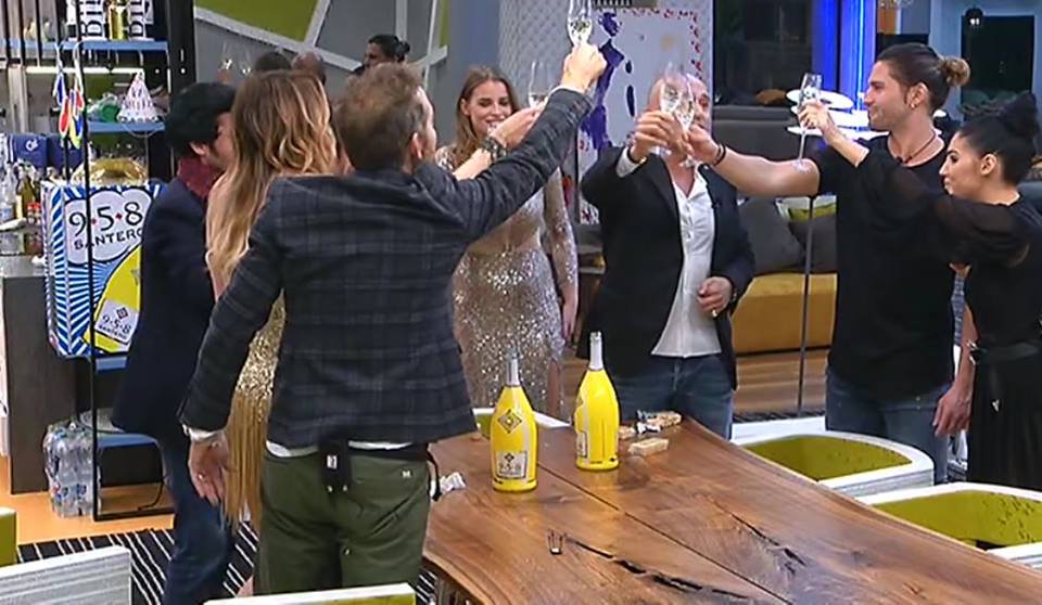 Giulia de lellis e signorini