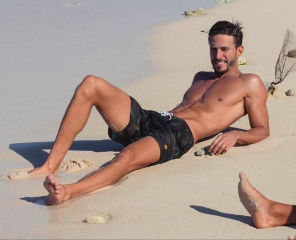 paola di benedetto flirta con marco ferri