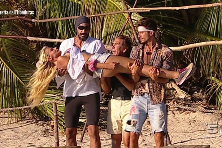 Francesca Cipriani ipnotizzata