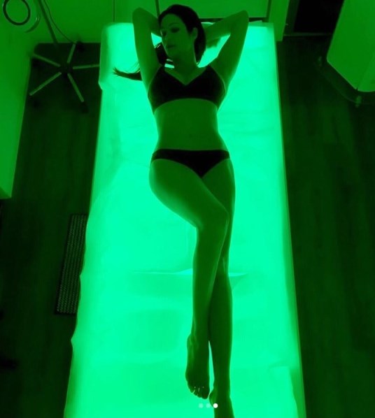 Manuela Arcuri senza veli