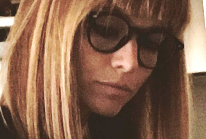 Messaggio social della moglie di conti