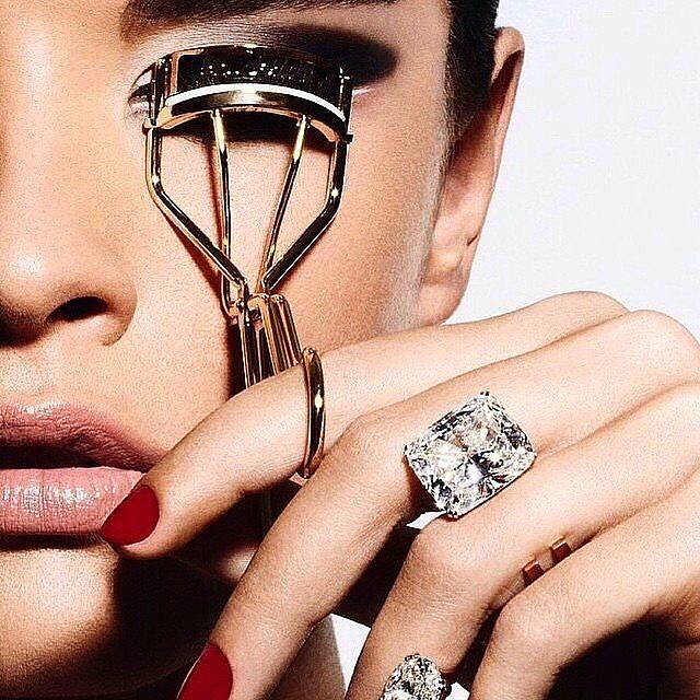 piegaciglia come usare