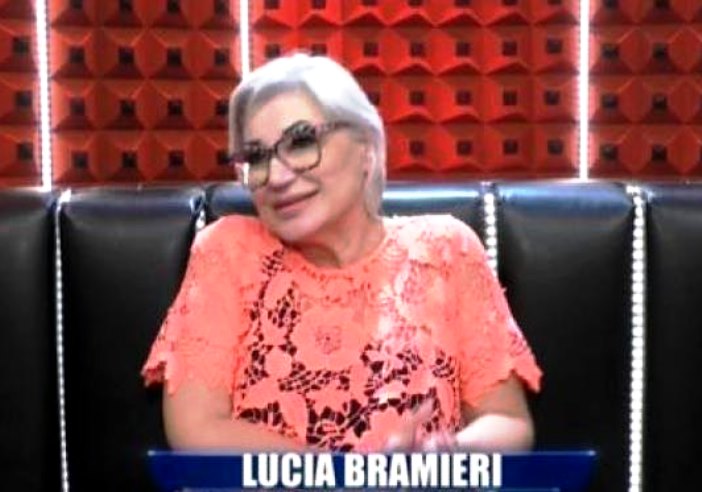 Lucia Bramieri contro Aida Nizar