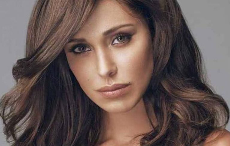 Belen Rodriguez contro i paparazzi