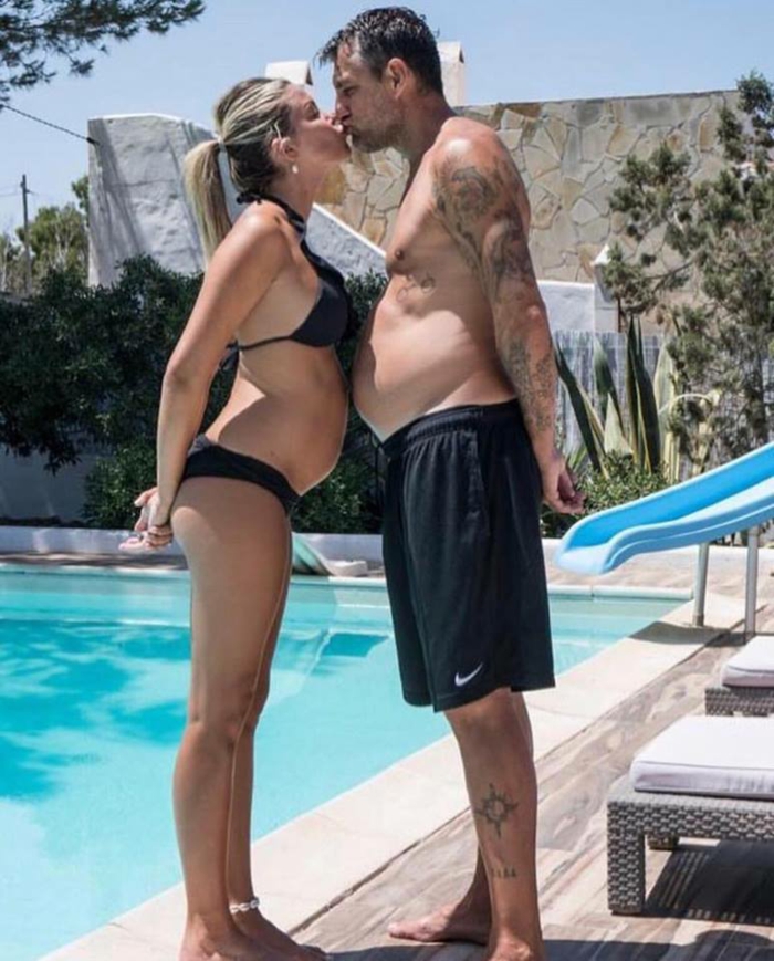 christian vieri e costanza caracciolo presto genitori, lei non è gelosa delle ex di bobo