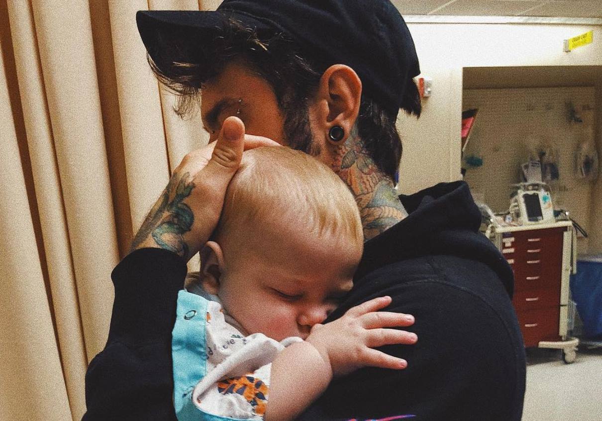 Fedez Contro Antonio Ricci