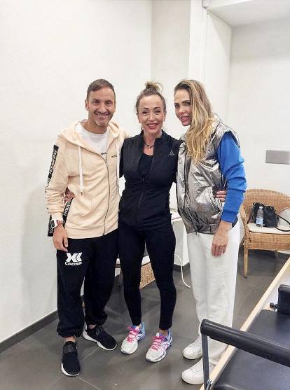 Ilary Blasi senza parrucca