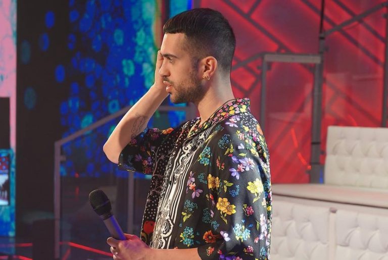 Mahmood a domenica in