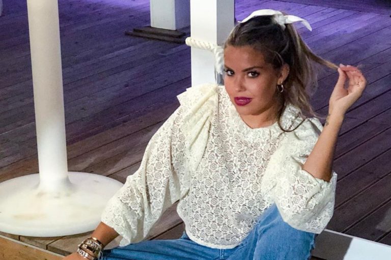 costanza caracciolo foto scarpe