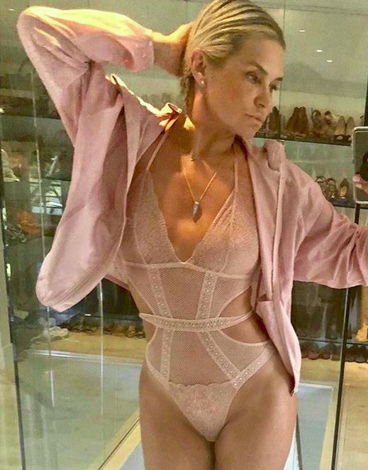 foto su instagram di yolanda hadid foster