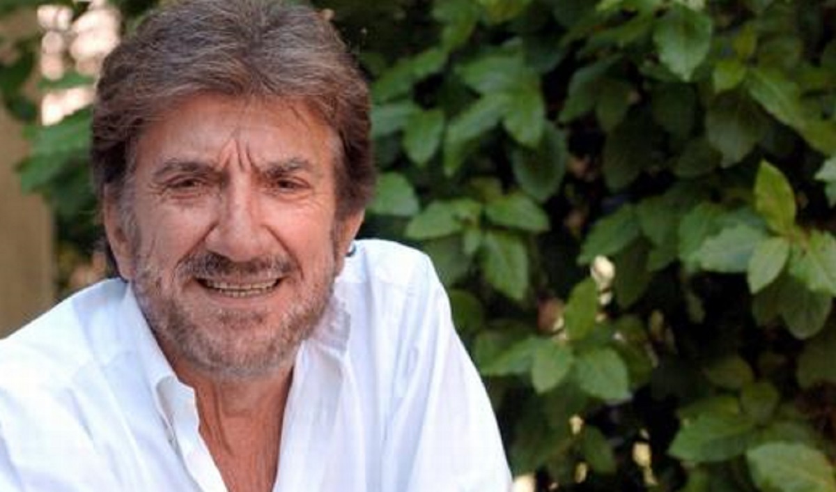 Chi è Gigi Proietti: tutto sul comico italiano