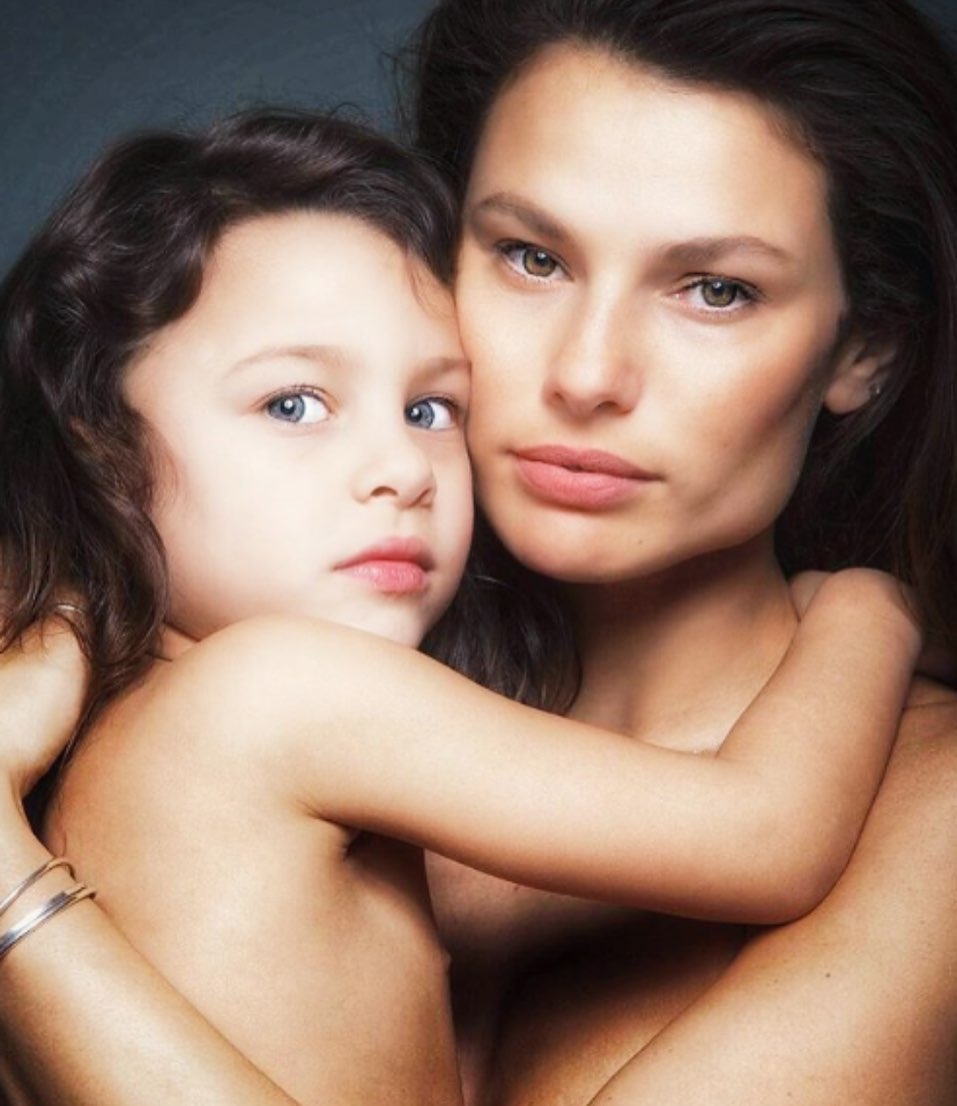 Chi &egrave; Dayane Mello