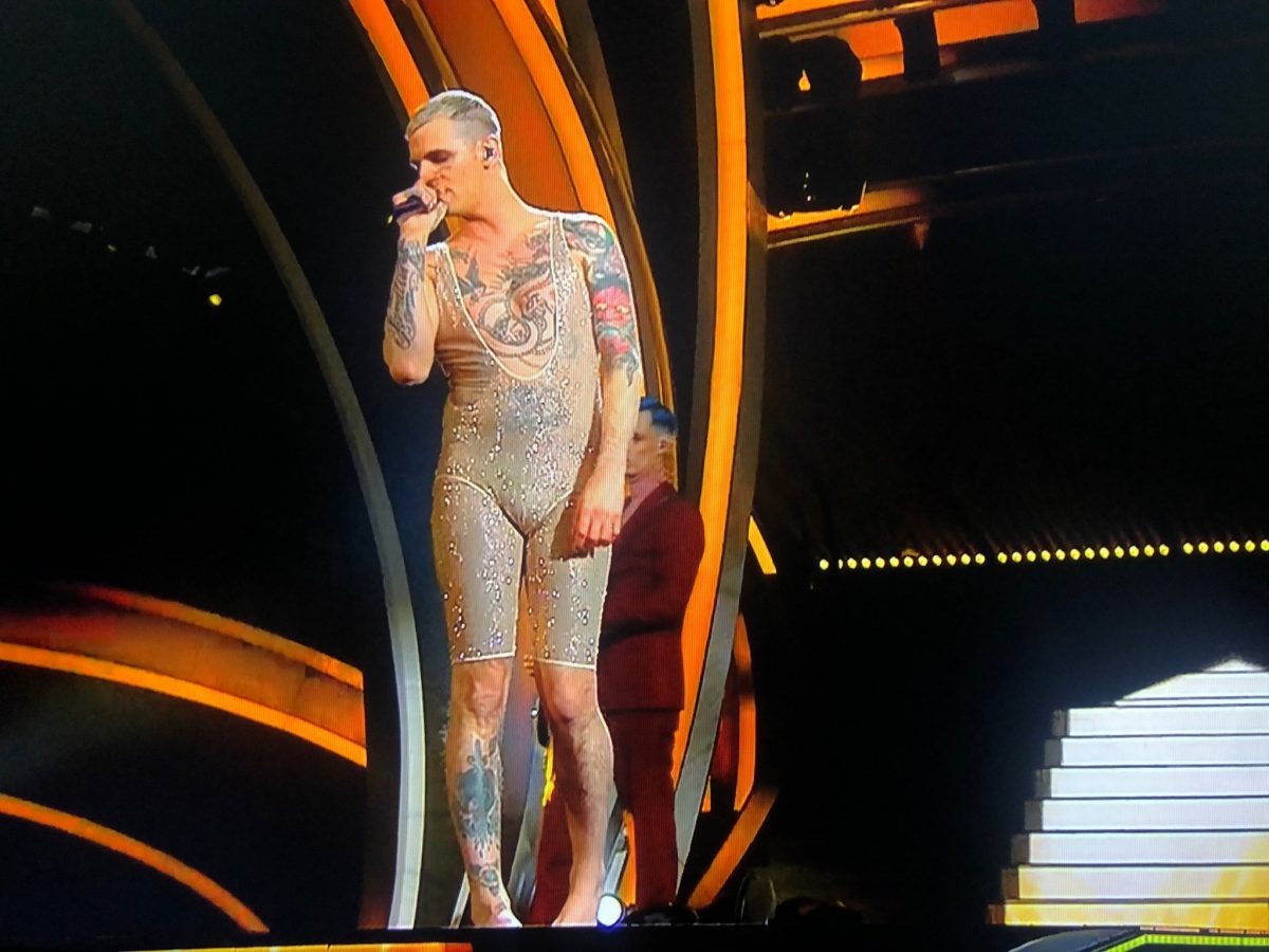 achille lauro secondo look