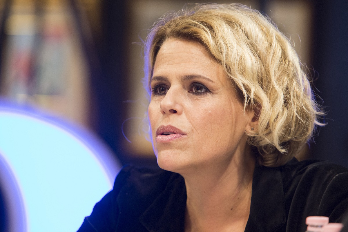 Tosca: il look per Sanremo 2020