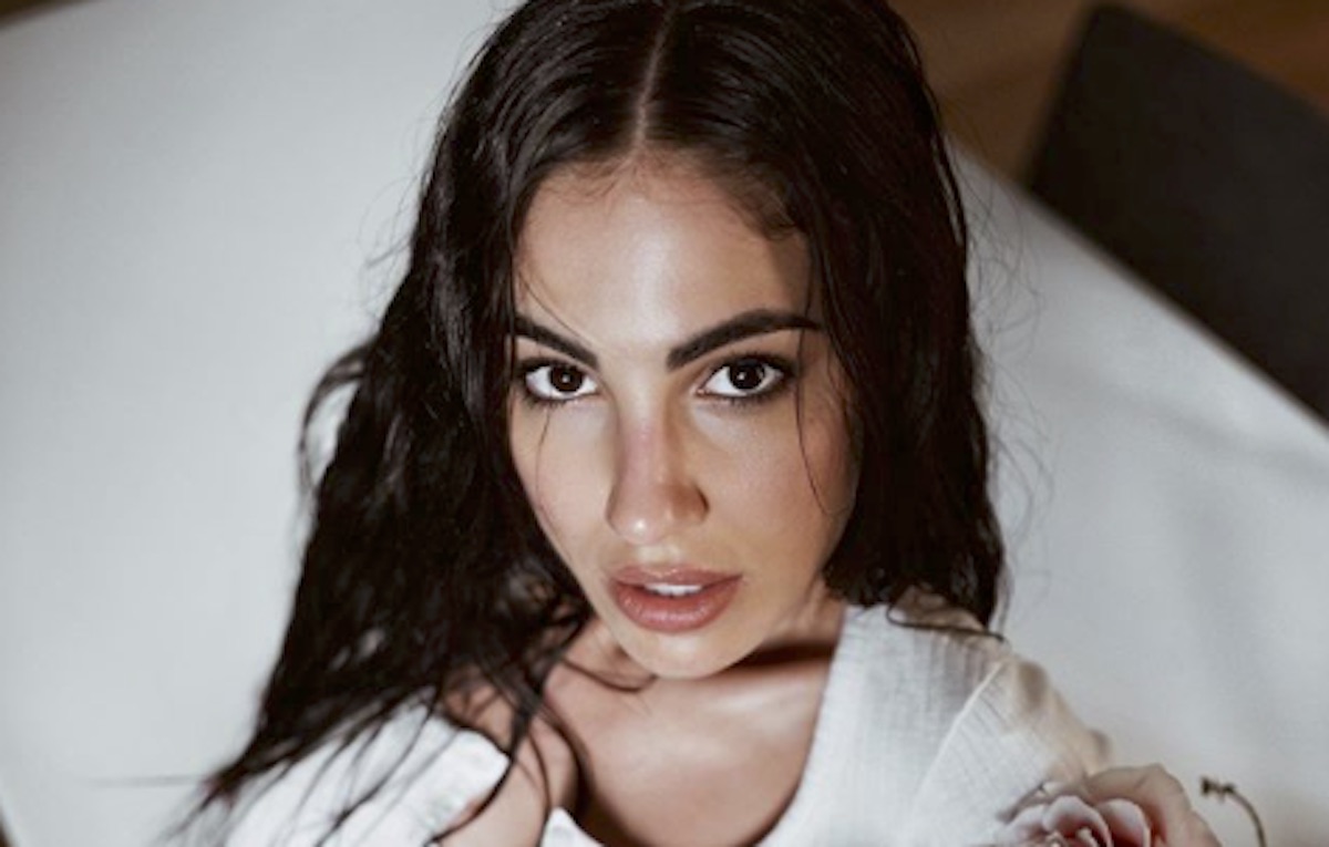 giulia de lellis naso