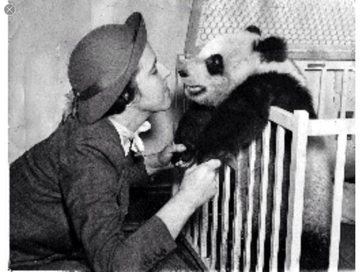 Ruth Harkness chi è