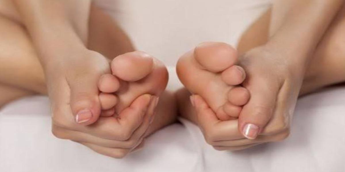 come fare un buon massaggio ai piedi