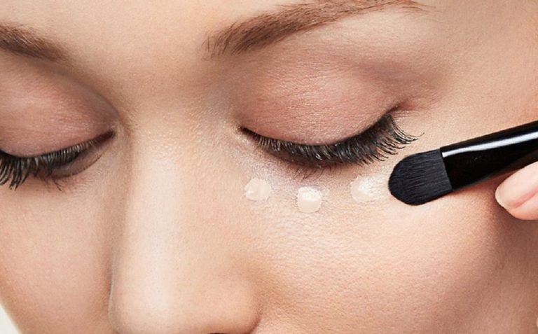 Come scegliere il correttore occhi