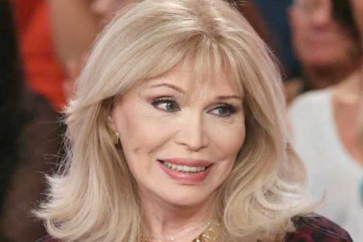 amanda-lear-seduzione
