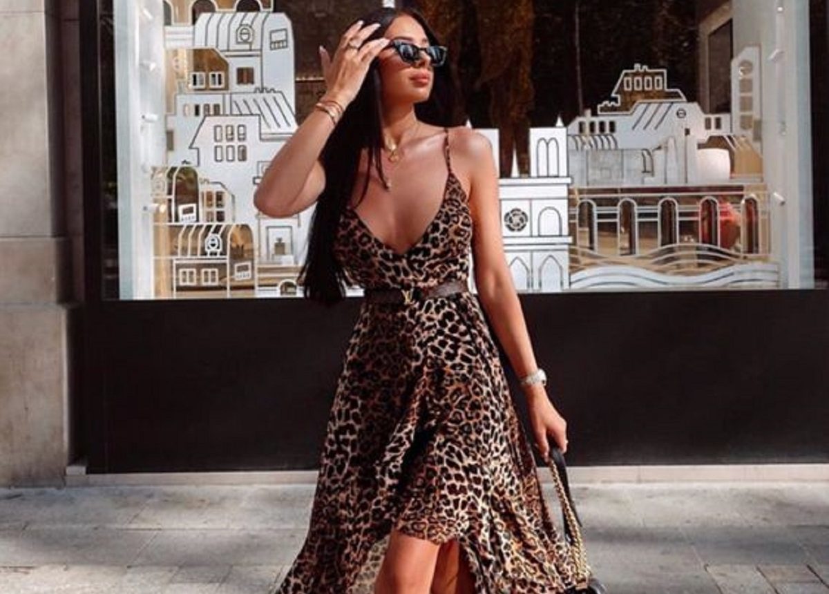 come indossare un vestito a portafoglio