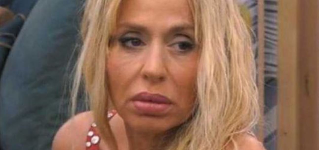 valeria marini antonella elia