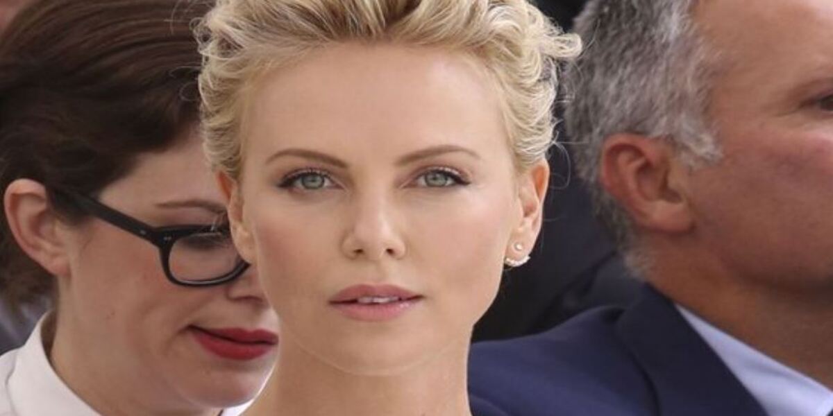 charlize theron vita privata