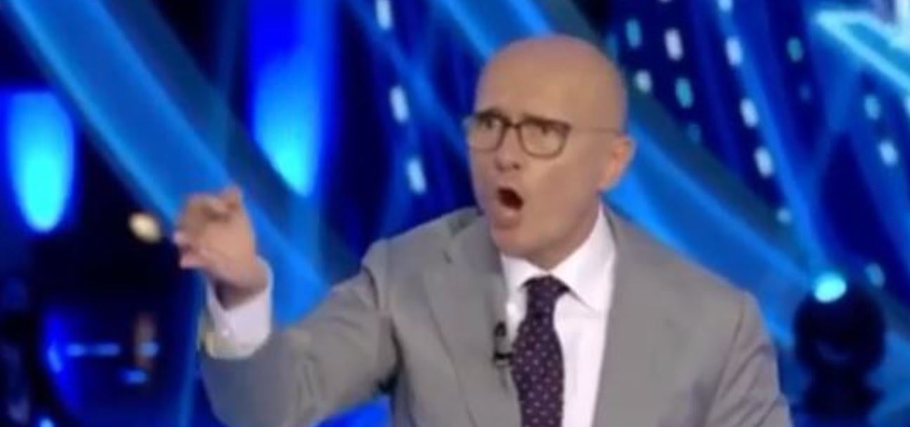 gf vip alfonso signorini infuriato