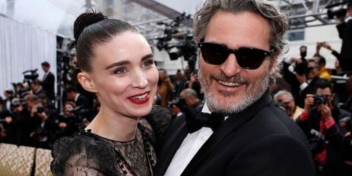 joaquin phoenix rooney mara figlio