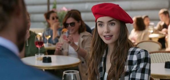emily in paris lily collins look