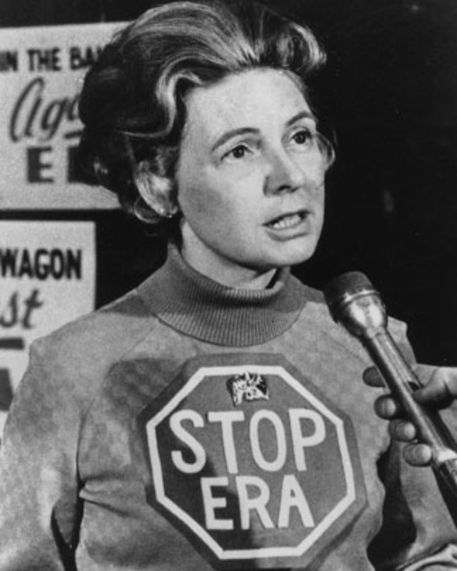 Mrs America: serie tv recensione