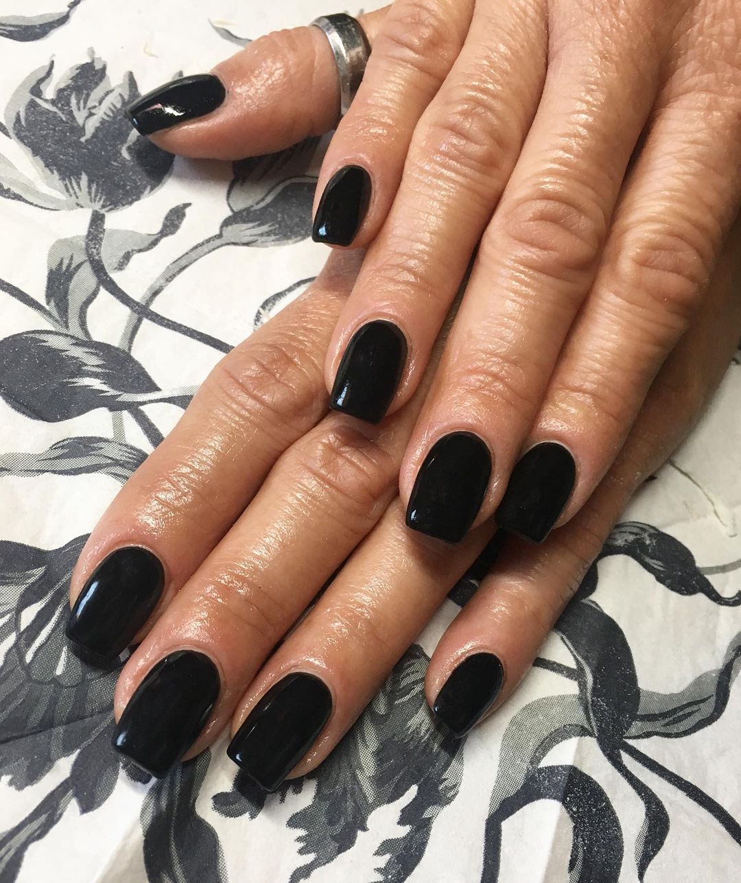 Tendenze unghie nere