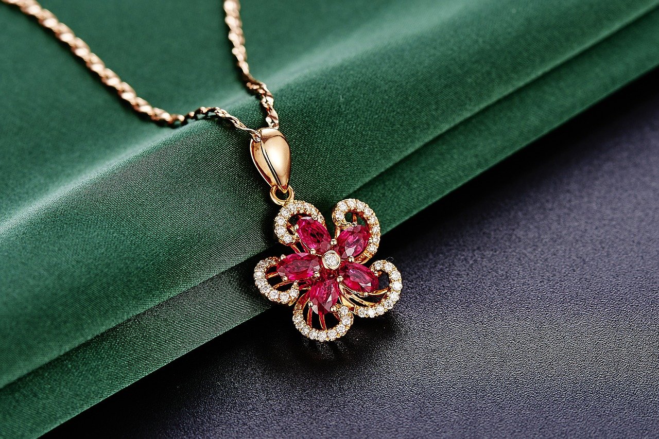 cosa regalare per una laurea ragazza