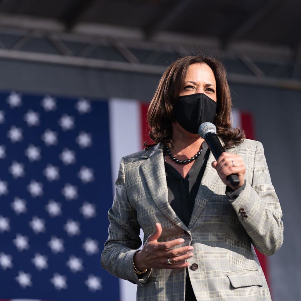 kamala harris stile