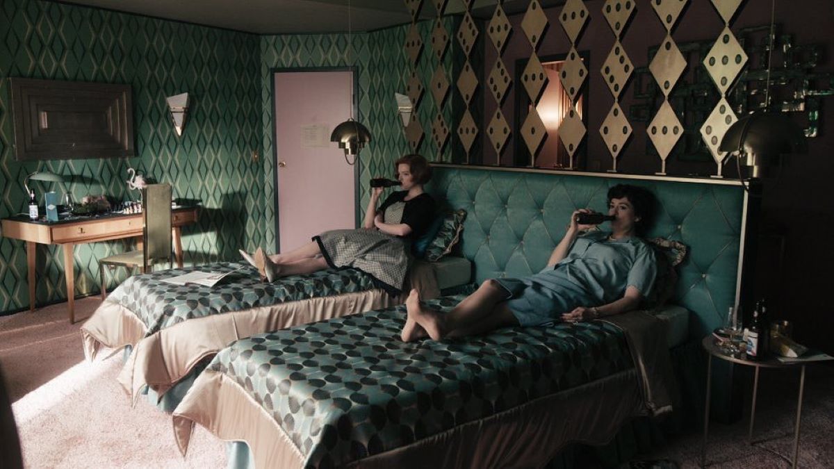 la regina degli scacchi look