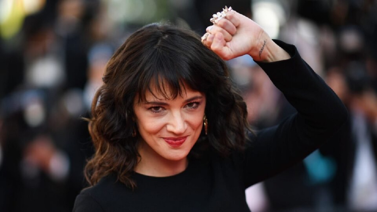 asia-argento-isola-dei-famosi-2021