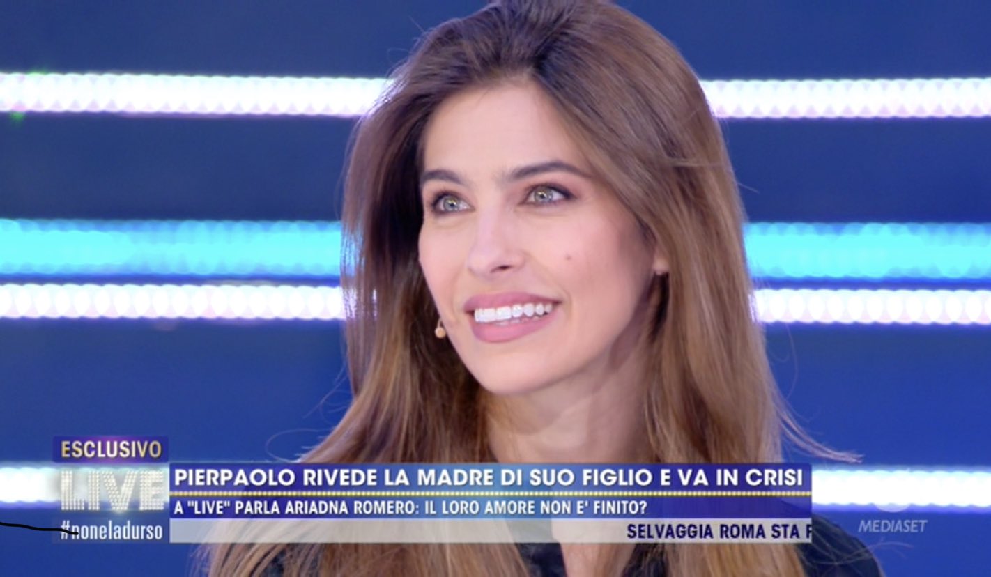 live non è la d'urso ariadna romero