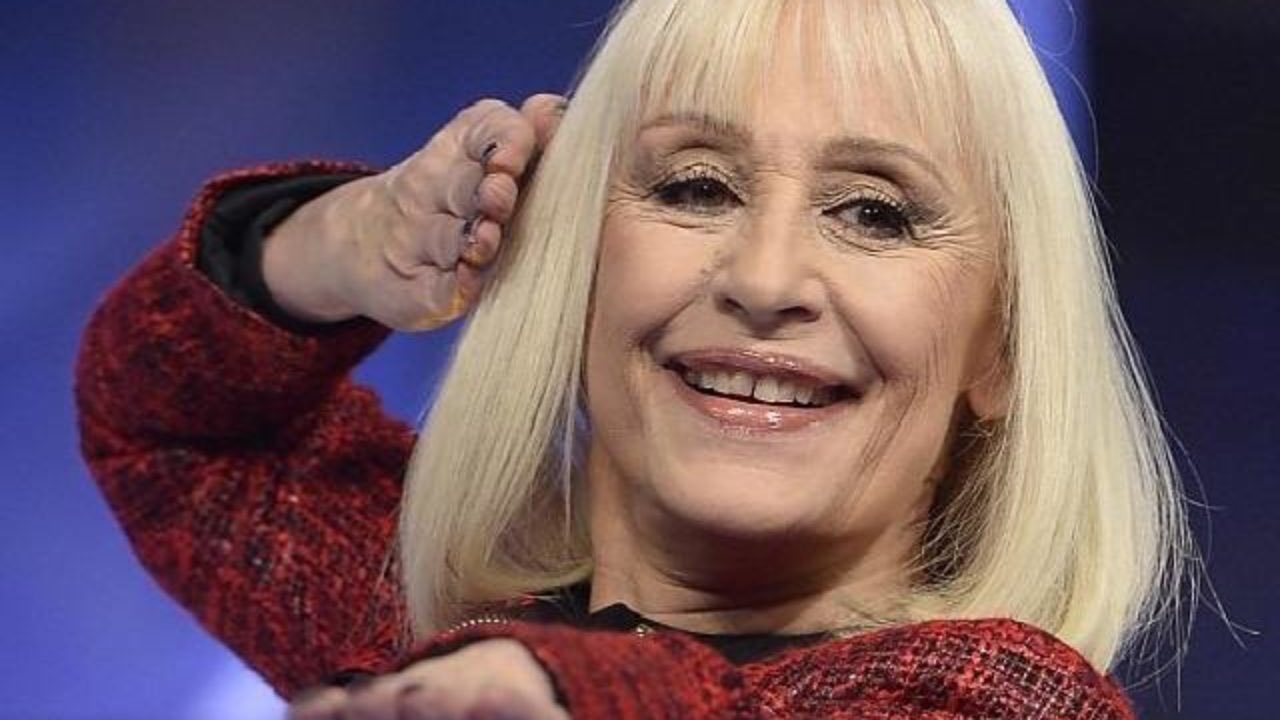 raffaella carrà maradona