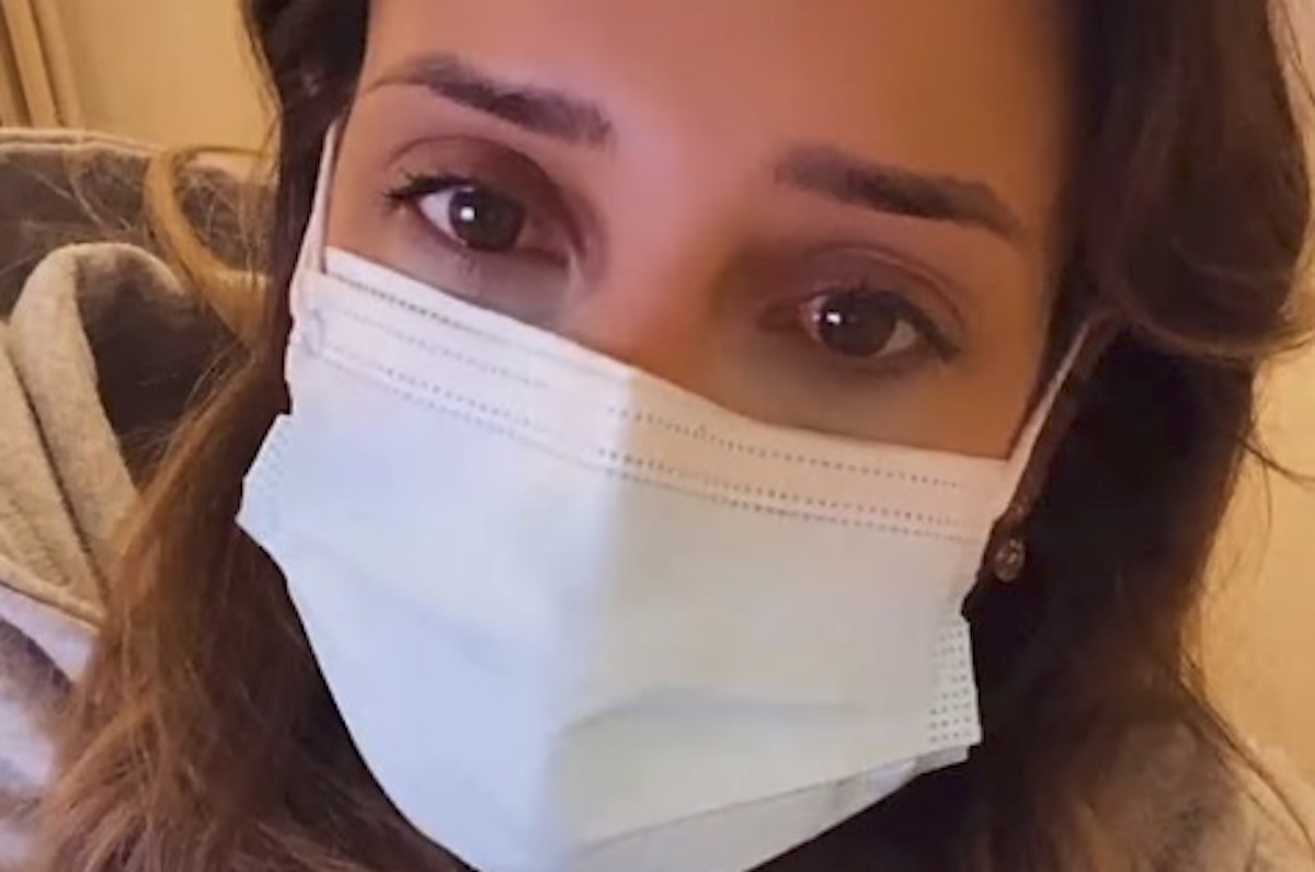 Alessandra De Angelis positiva al Covid: “Ho paura per il parto”