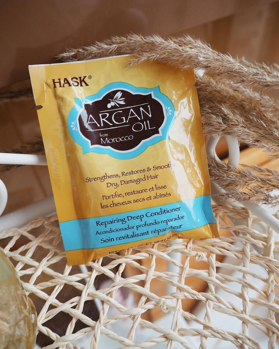 bridgerton maschera capelli cast