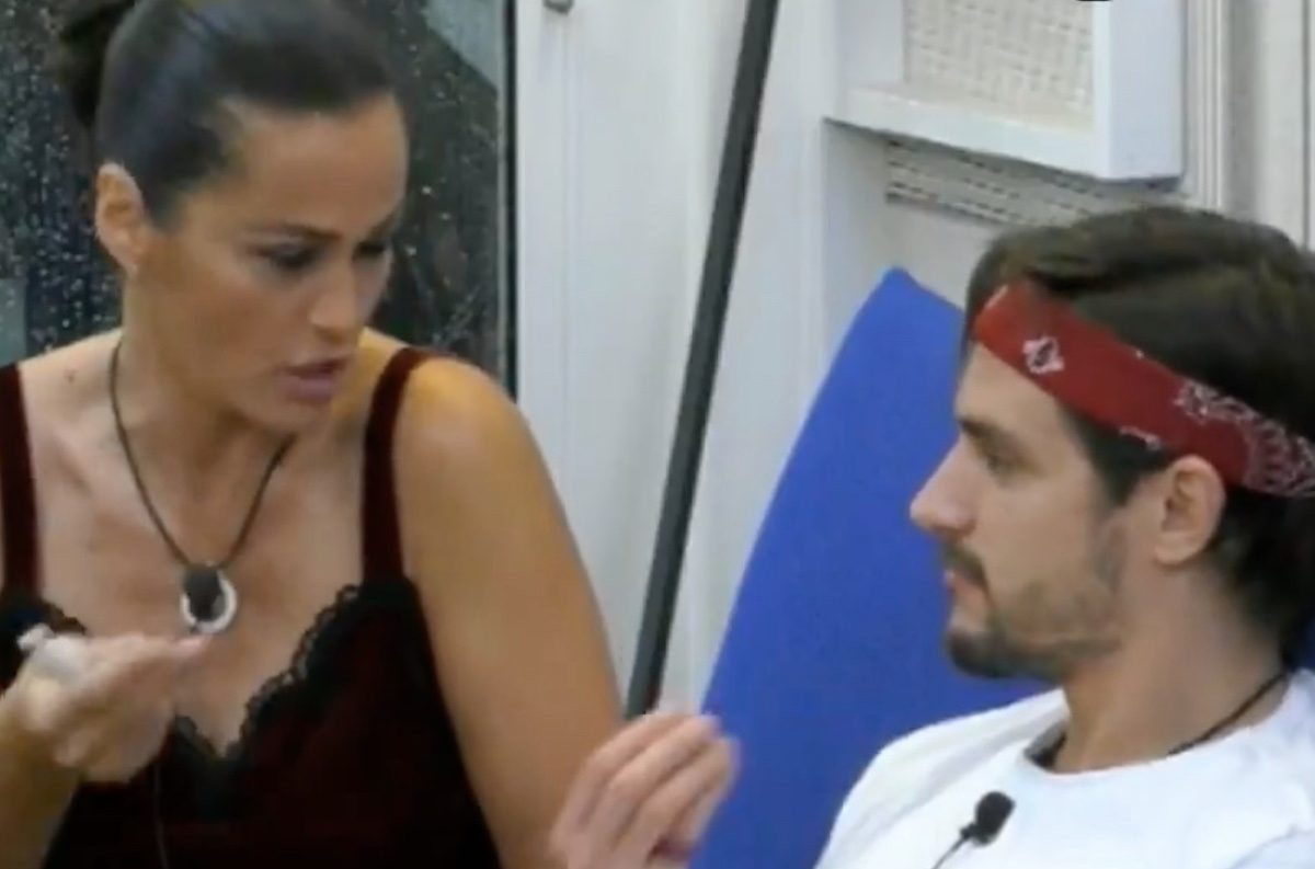 Gf Vip, Samantha ad Andrea Zelletta: “Sembri autistico”